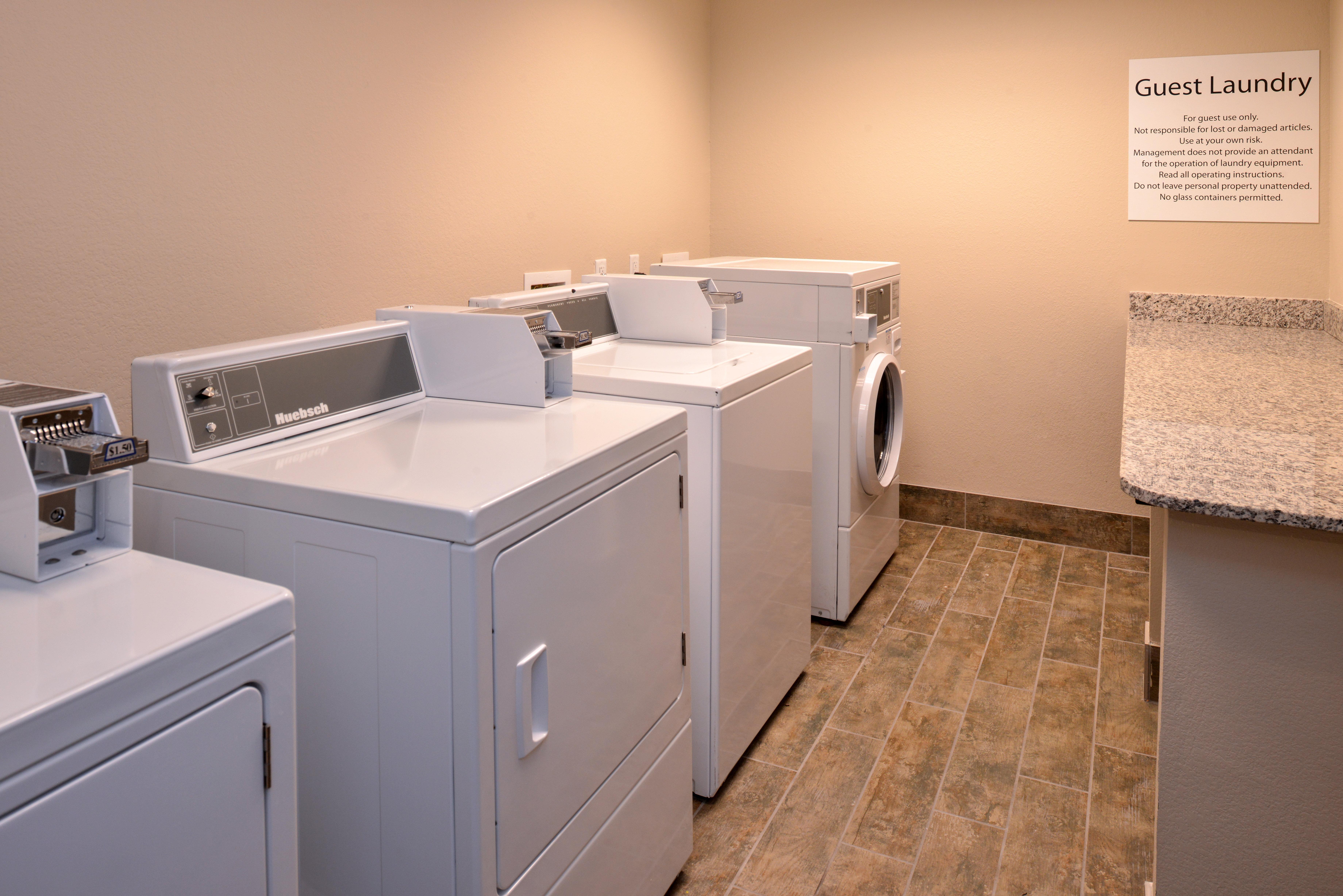 Holiday Inn Express & Suites Williams By Ihg Экстерьер фото