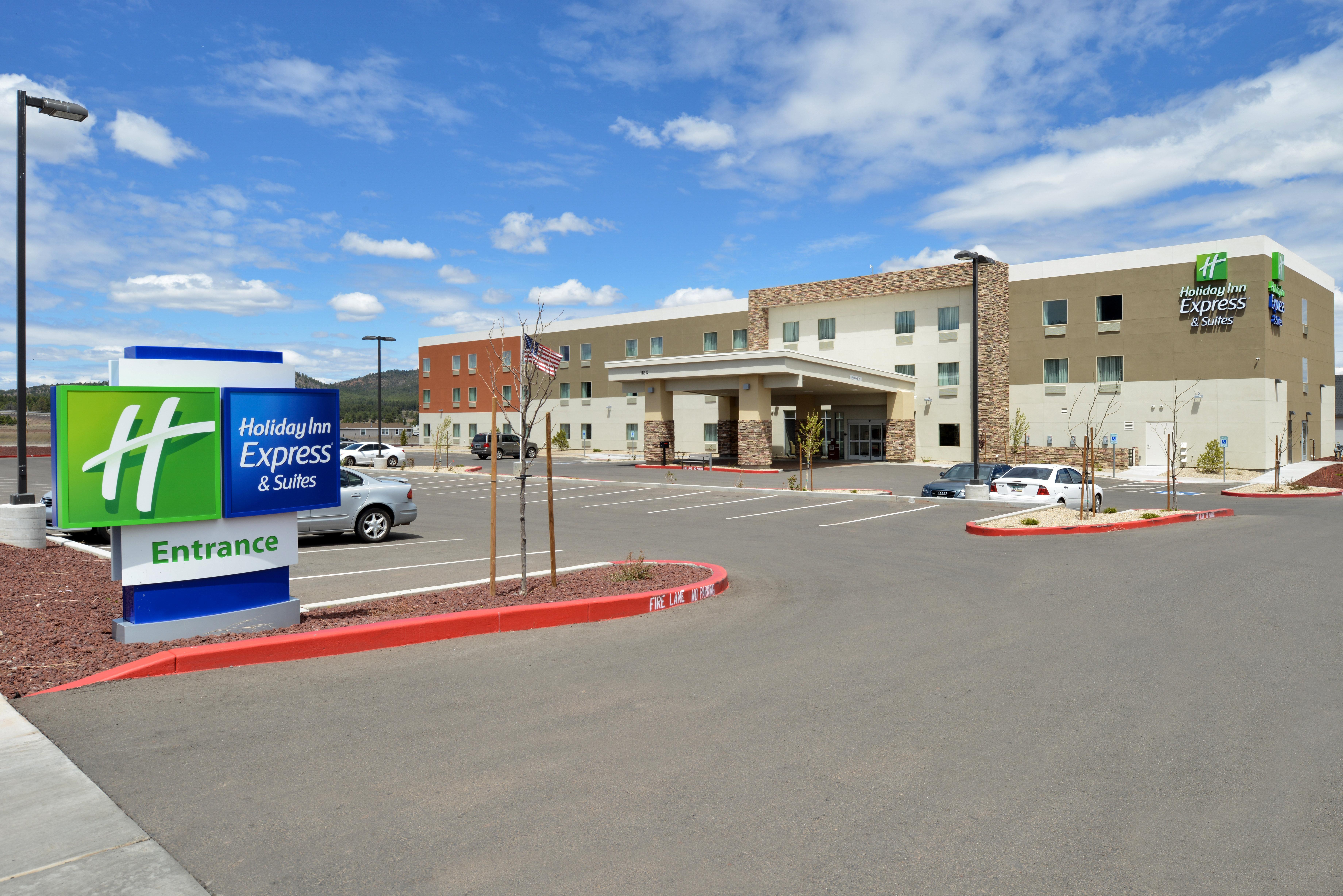 Holiday Inn Express & Suites Williams By Ihg Экстерьер фото