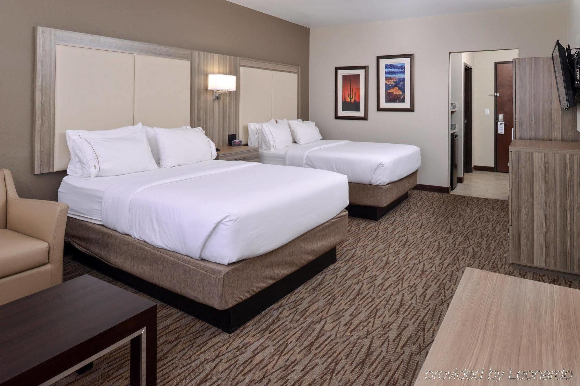 Holiday Inn Express & Suites Williams By Ihg Экстерьер фото